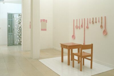 installation chaise, table,
