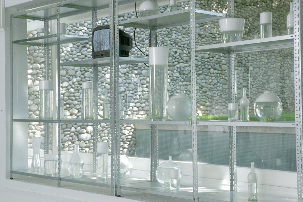 installation, technique mixte