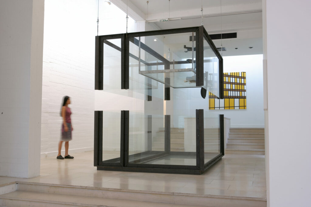 installation, technique mixte