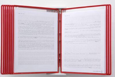 500 feuilles dans 25 classeurs muraux